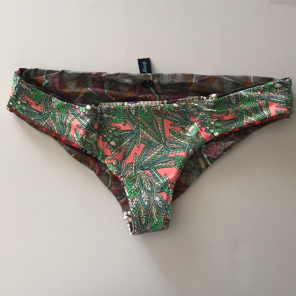Reversible Neverworn Maaji swim bottoms